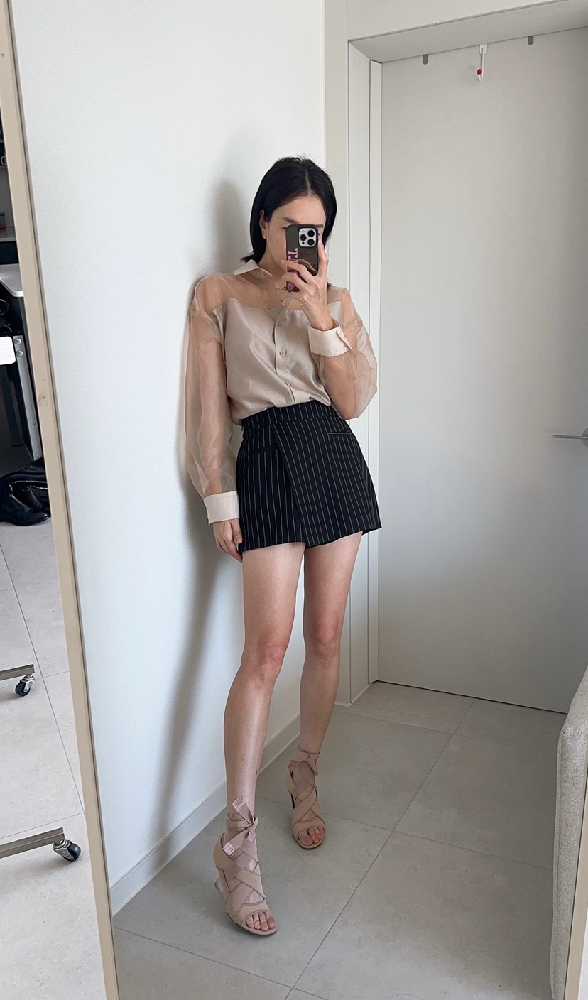 SOUIT韓國直郵實拍女裝新品熱賣職業時尚襯衫蕾絲衫歐根紗SOUIT by mabel-L襯衫/蕾絲衫