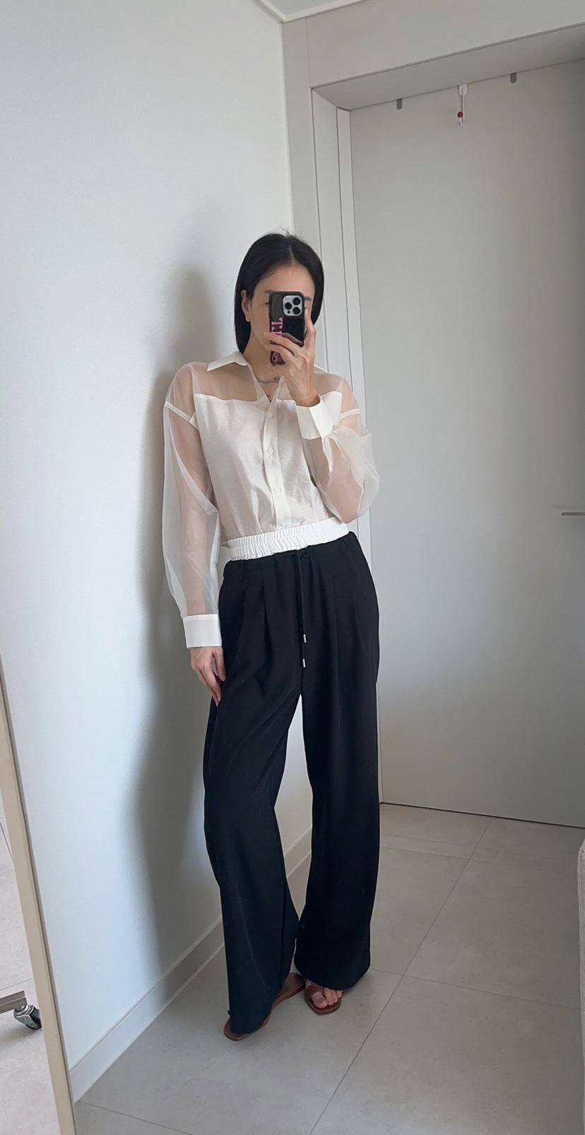 SOUIT韓國直郵實拍女裝新品熱賣職業時尚襯衫蕾絲衫歐根紗SOUIT by mabel-L襯衫/蕾絲衫