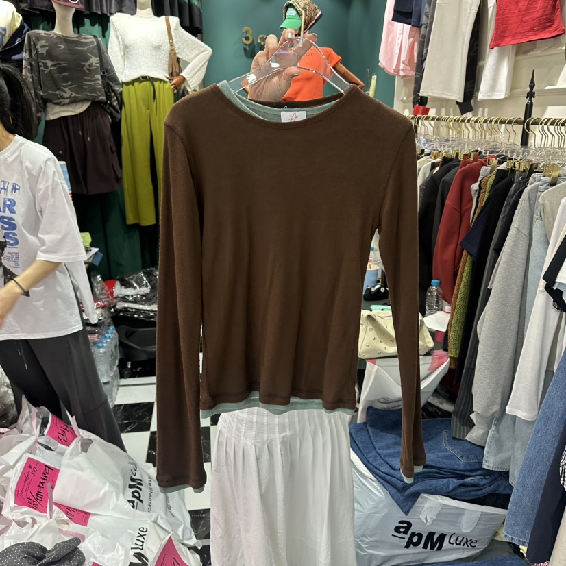 3COLOR韓國直郵實拍女裝新品26春夏長袖T恤不含內搭Three color長袖T恤圖色2