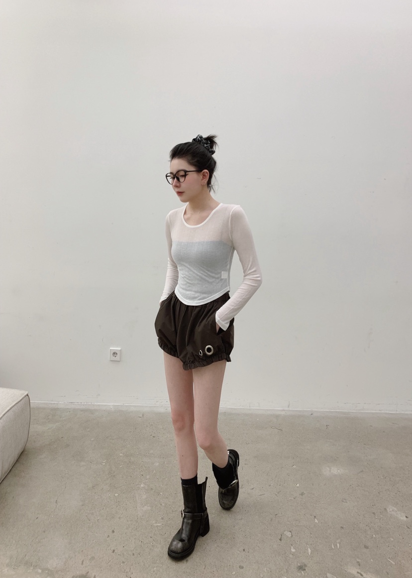 STICK WITH韓國東大門代購女士新品人氣推薦長袖T恤莫代爾STICK WITH長袖T恤