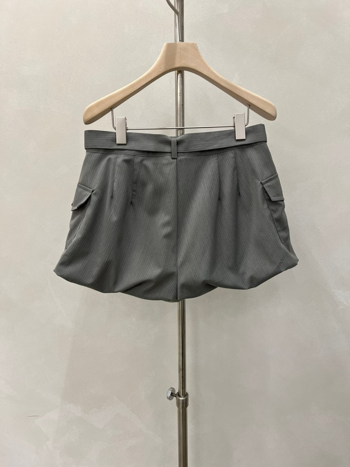 LAKE-A/KONI韓國東大門代購女裝新品職業時尚短褲含腰帶LAKE-A/KONI短褲