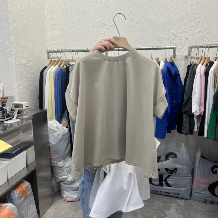 DA YLOG韓國東大門直郵女裝新款職業熱賣時尚休閑26春夏T恤DA YLOGT恤圖色2