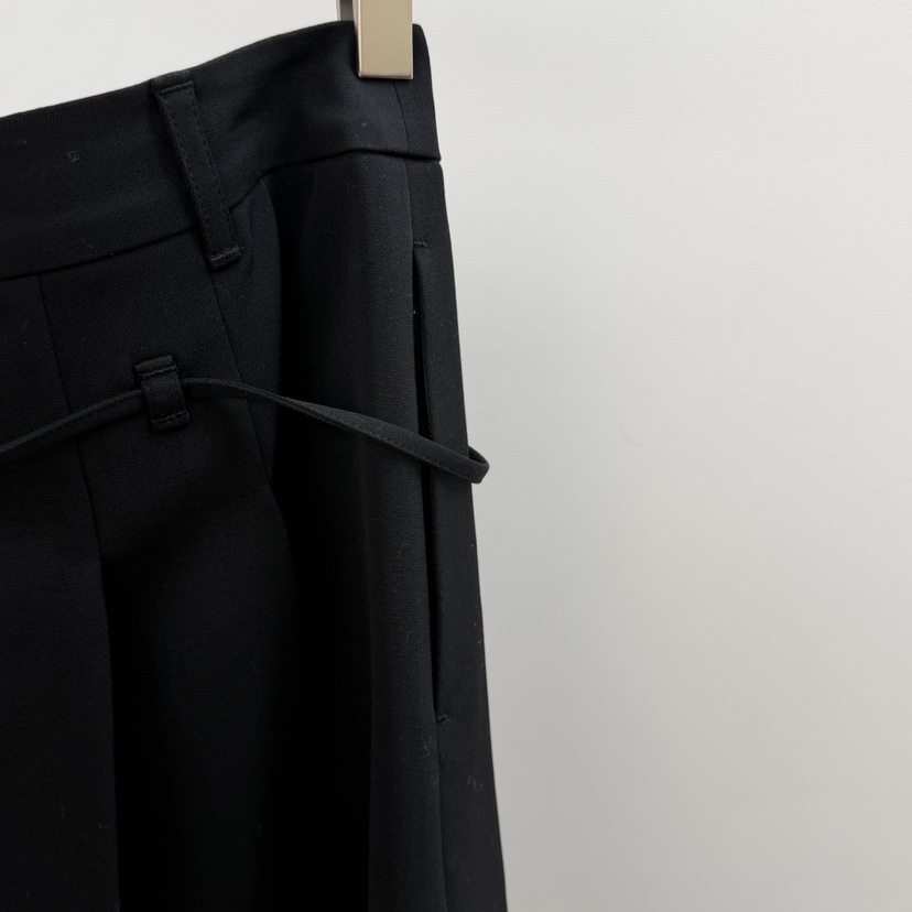 ID韓國東大門直郵女裝新品休閑時尚職業人氣短裙含腰繩褶皺ID短裙