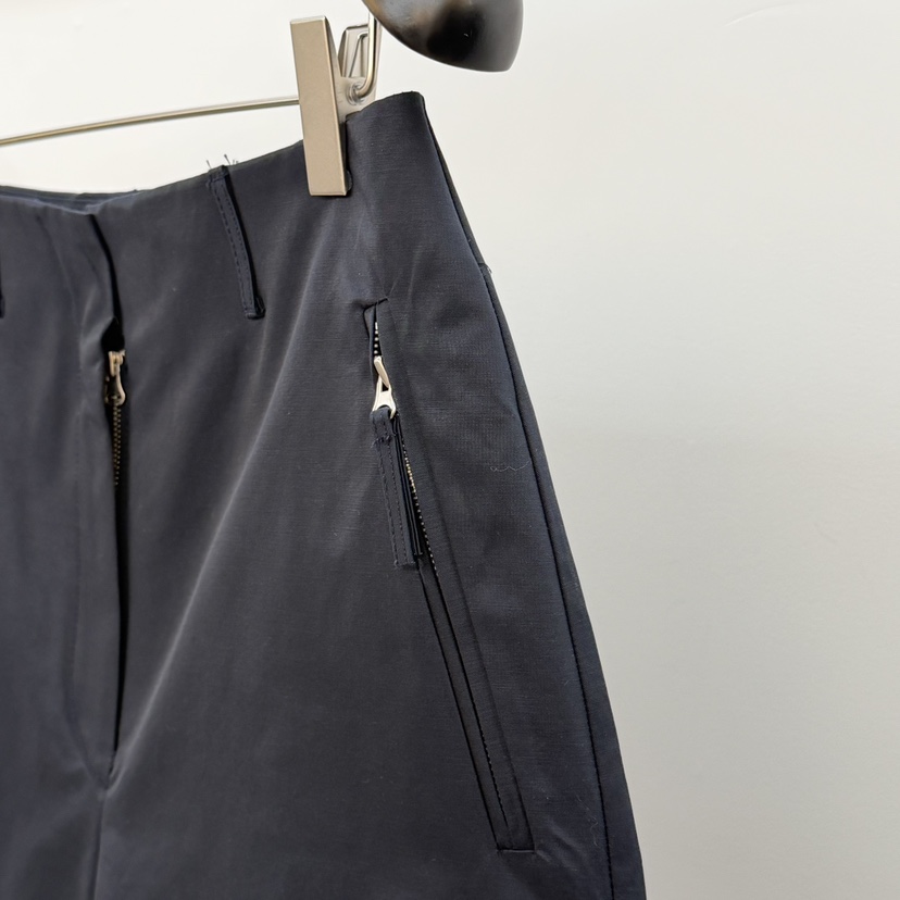 ID韓國代購女士新款人氣26春夏熱賣推薦休閑職業短褲緞面ID短褲