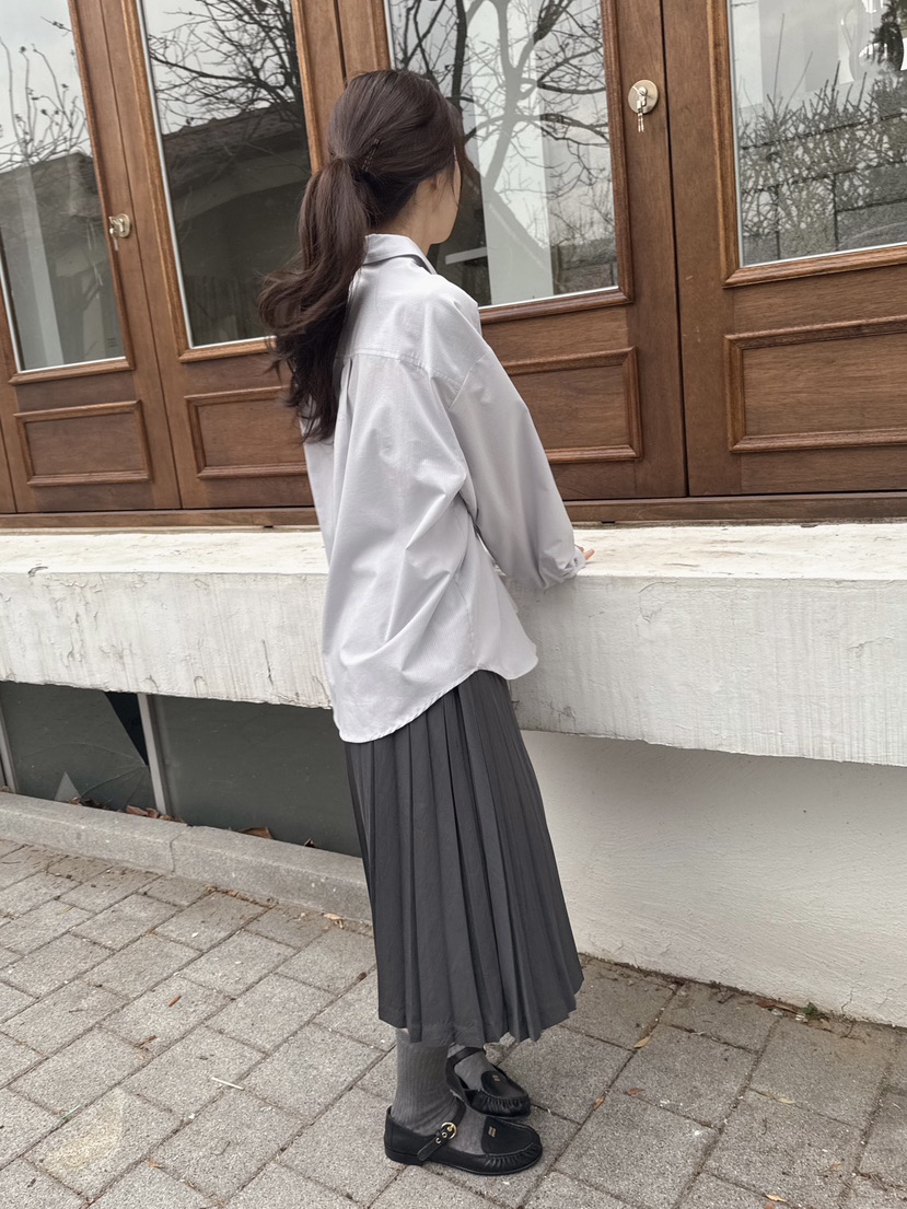 ERUME韓國直郵女士新款26春夏職業熱賣時尚休閑襯衫蕾絲衫ERUME襯衫/蕾絲衫