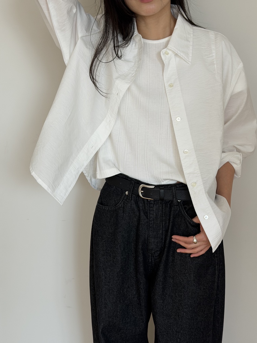 AMY GRACE-A韓國東大門直郵女裝新品人氣推薦襯衫蕾絲衫AMY GRACE-A襯衫/蕾絲衫