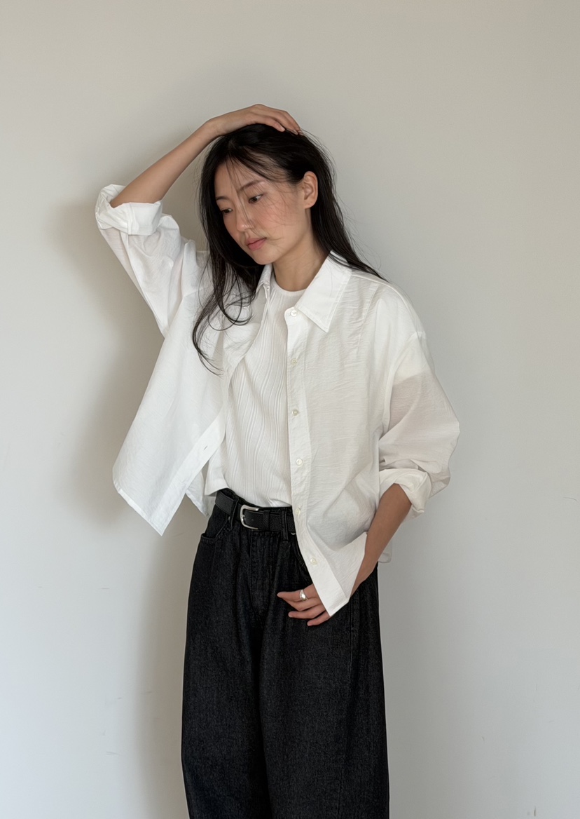 AMY GRACE-A韓國東大門直郵女裝新品人氣推薦襯衫蕾絲衫AMY GRACE-A襯衫/蕾絲衫