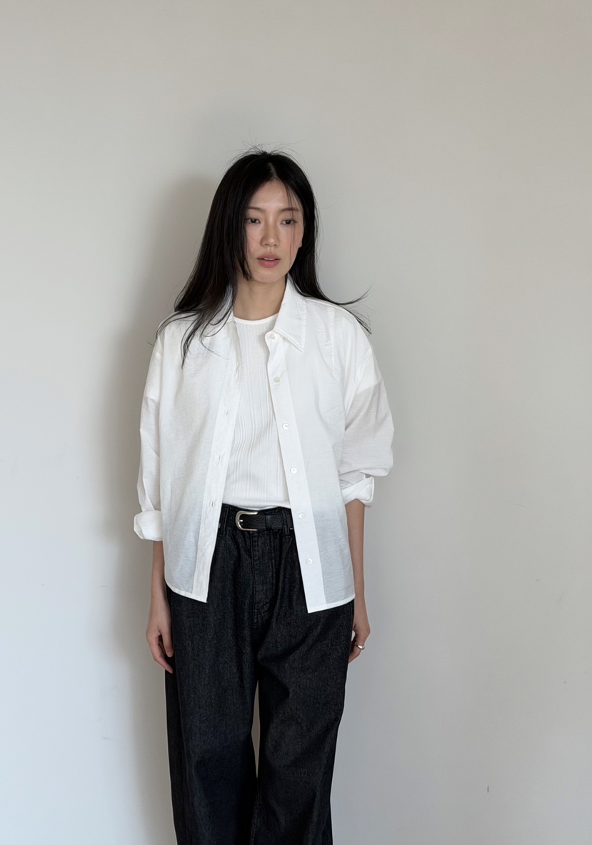 AMY GRACE-A韓國東大門直郵女裝新品人氣推薦襯衫蕾絲衫AMY GRACE-A襯衫/蕾絲衫