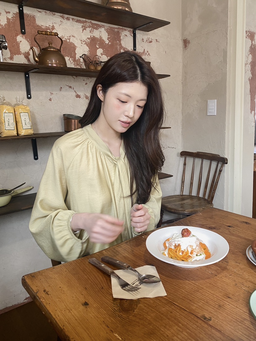 ERUME韓國直郵女士新品職業26春夏休閑人氣熱賣襯衫蕾絲衫ERUME襯衫/蕾絲衫