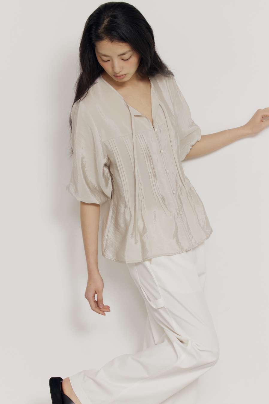 AMY GRACE-A韓國直郵實拍女裝新品時尚休閑襯衫蕾絲衫褶裥AMY GRACE-A襯衫/蕾絲衫