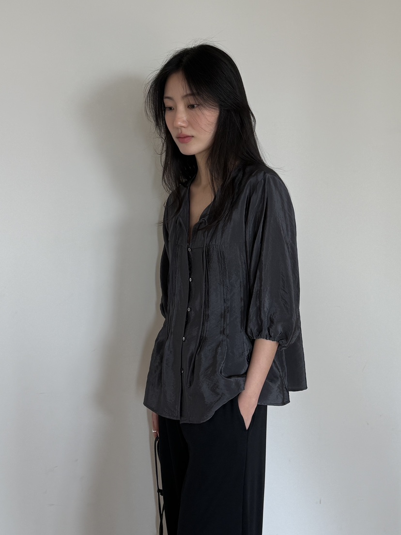 AMY GRACE-A韓國直郵實拍女裝新品時尚休閑襯衫蕾絲衫褶裥AMY GRACE-A襯衫/蕾絲衫