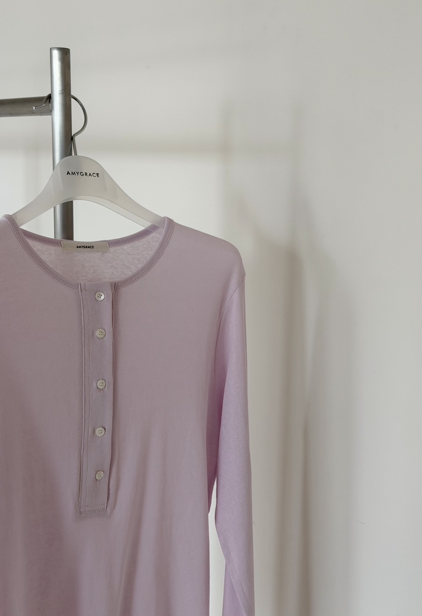 AMY GRACE-A韓國代購女裝新款時尚休閑推薦熱賣長袖T恤AMY GRACE-A長袖T恤