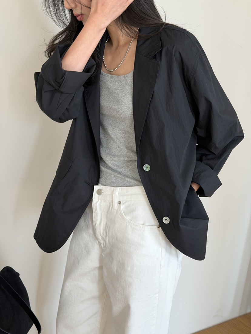 AMY GRACE-A韓國直郵實拍女裝新品人氣26春夏職業夾克棉AMY GRACE-A夾克