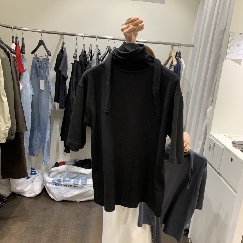 OURIN/THIS IS韓國東大門代購女士新品時尚熱賣T恤含圍巾OURIN/THIS IST恤圖色2