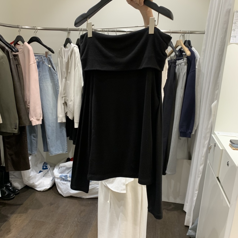 OURIN/THIS IS韓國東大門直郵女裝新品26春夏長袖T恤露肩OURIN/THIS IS長袖T恤圖色3