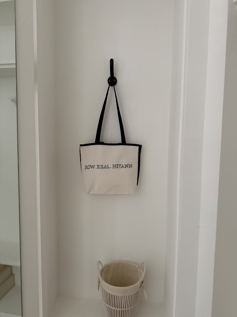 HI YANN韓國直郵實拍女裝新品熱賣休閑26春夏單肩斜跨包HI YANN單肩/斜跨包圖色1