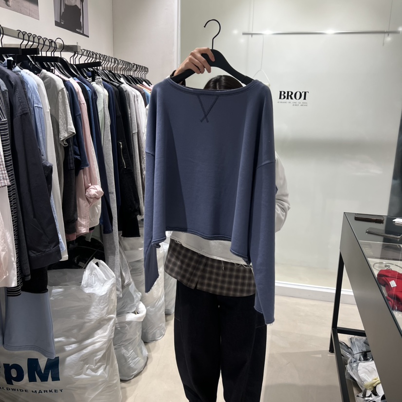 BROT韓國東大門代購女裝新品人氣推薦時尚熱賣衛衣不含內搭BROT衛衣圖色1