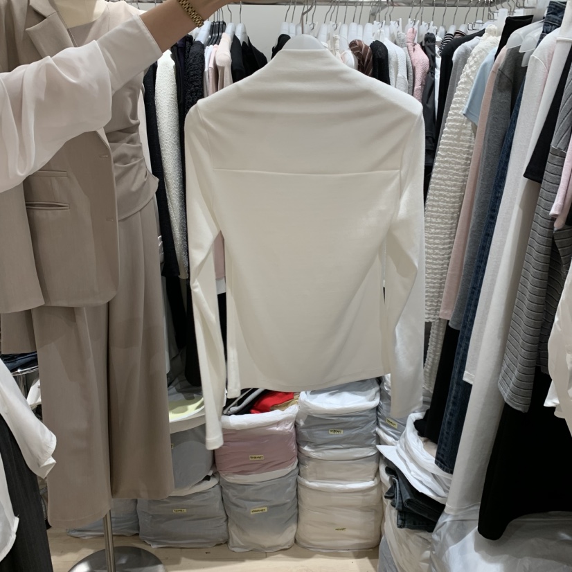 LOVE SOME韓國直郵實拍女士新款休閑26春夏人氣推薦長袖T恤LOVE SOME長袖T恤