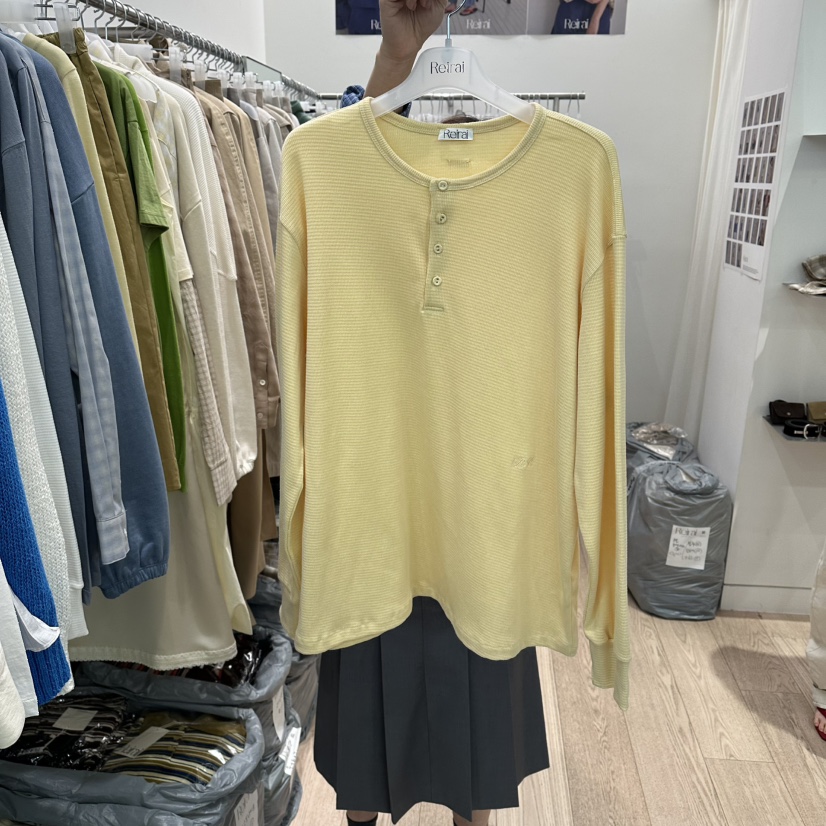 REIRAI韓國代購女士新款人氣時尚推薦職業長袖T恤華夫格紐扣Reirai長袖T恤圖色2
