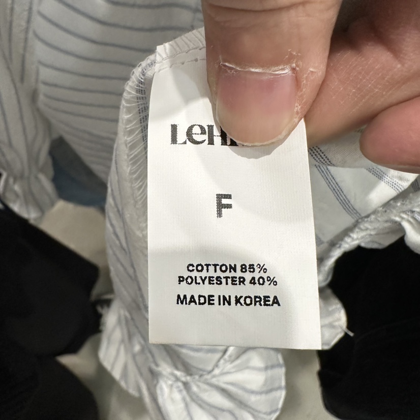 LEHNA韓國東大門代購女士新款人氣熱賣26春夏時尚襯衫蕾絲衫LEHNA襯衫/蕾絲衫