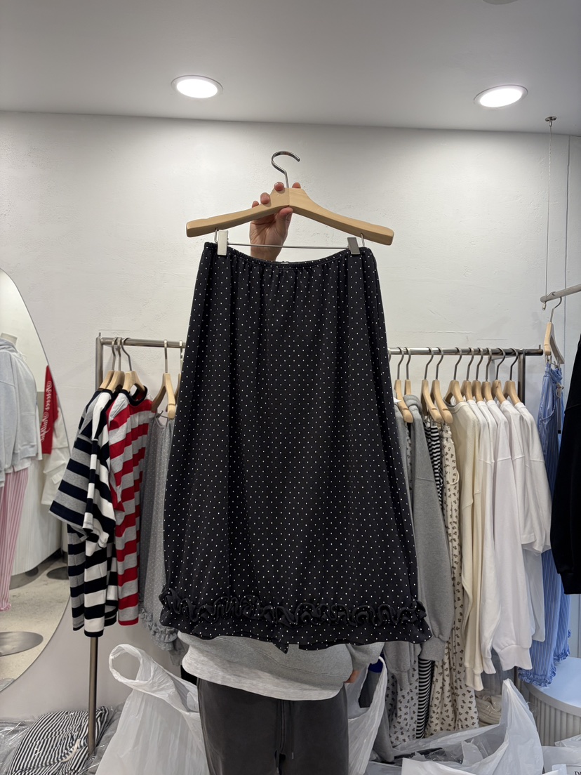 DELICATE韓國東大門直郵女士新品職業半身裙中短裙圓點裙DELICATE半身裙/中短裙圖色3