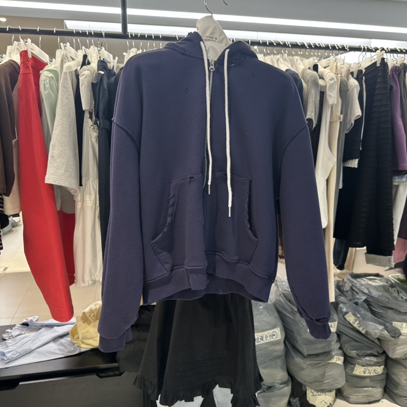 OLI SEOUL韓國代購女裝新品人氣休閑推薦時尚熱賣26春夏衛衣OLI SEOUL衛衣圖色2深藍色