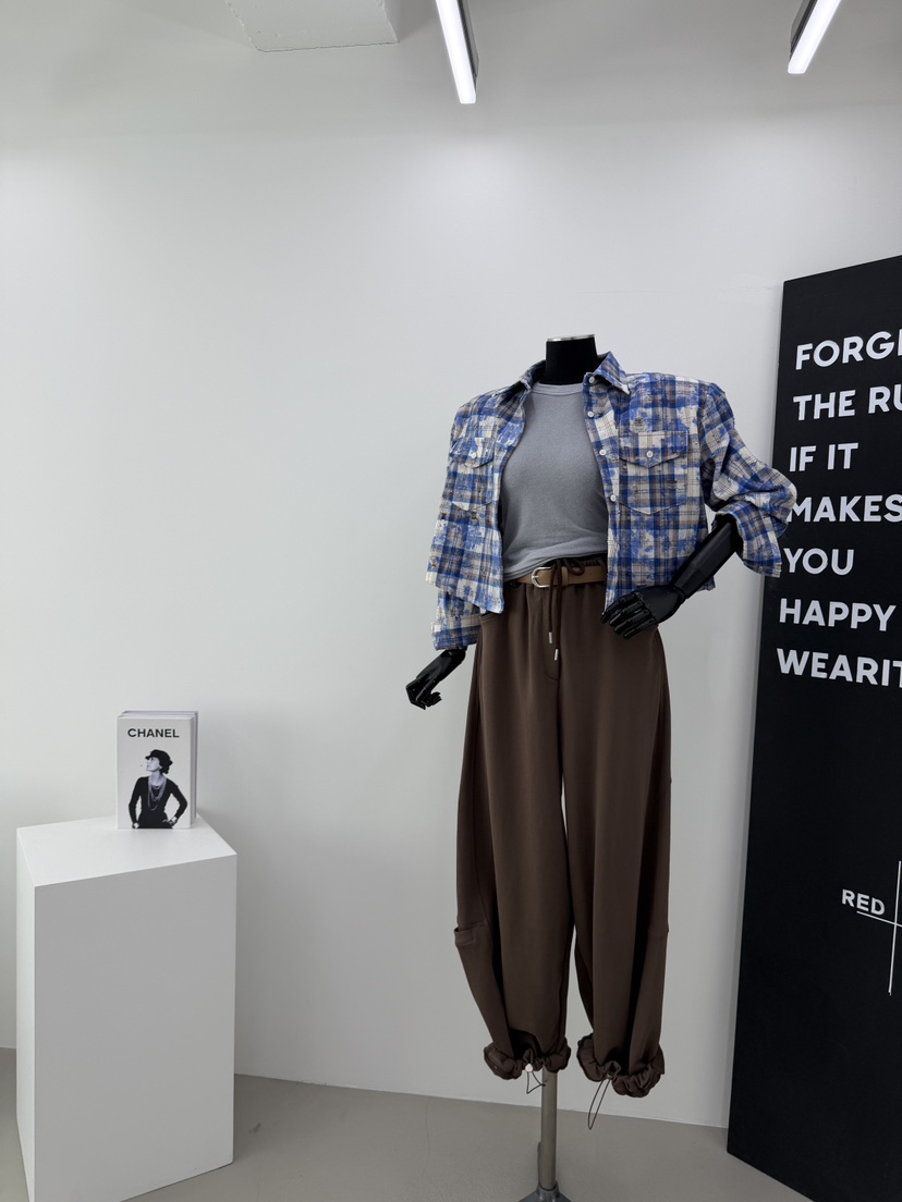 RED-A韓國代購女士新款時尚推薦26春夏熱賣人氣襯衫蕾絲衫RED-A襯衫/蕾絲衫