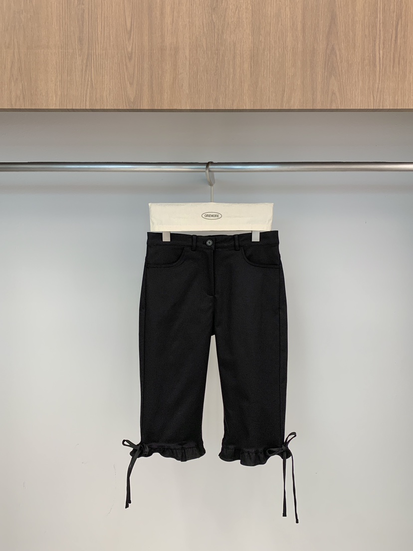 ONE MONE韓國東大門直郵女士新款人氣時尚職業熱賣推薦短褲ONE MONE短褲圖色1