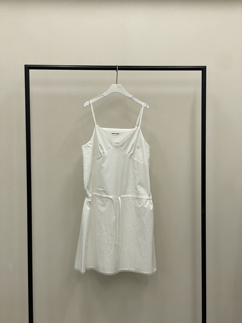 MUCH MORE/JACKPOT韓國代購女士新款推薦職業時尚連衣裙MUCH MORE/JACKPOT連衣裙圖色1