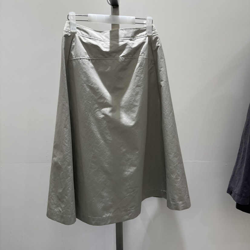 GALLERY-P韓國直郵實拍女裝新品推薦熱賣人氣時尚長裙腰帶GALLERY-P長裙