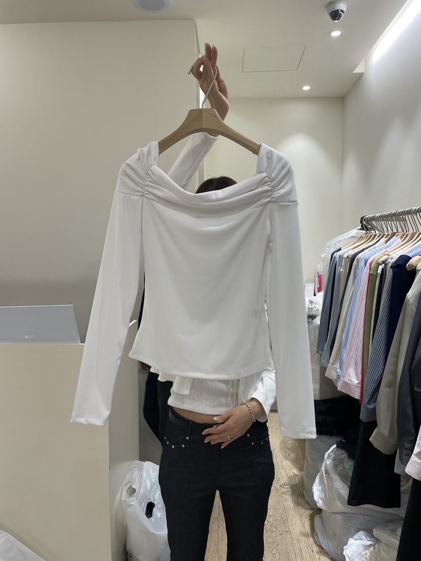 FLOWER-L韓國東大門直郵女裝新款26春夏職業熱賣長袖T恤FLOWER-L長袖T恤圖色1