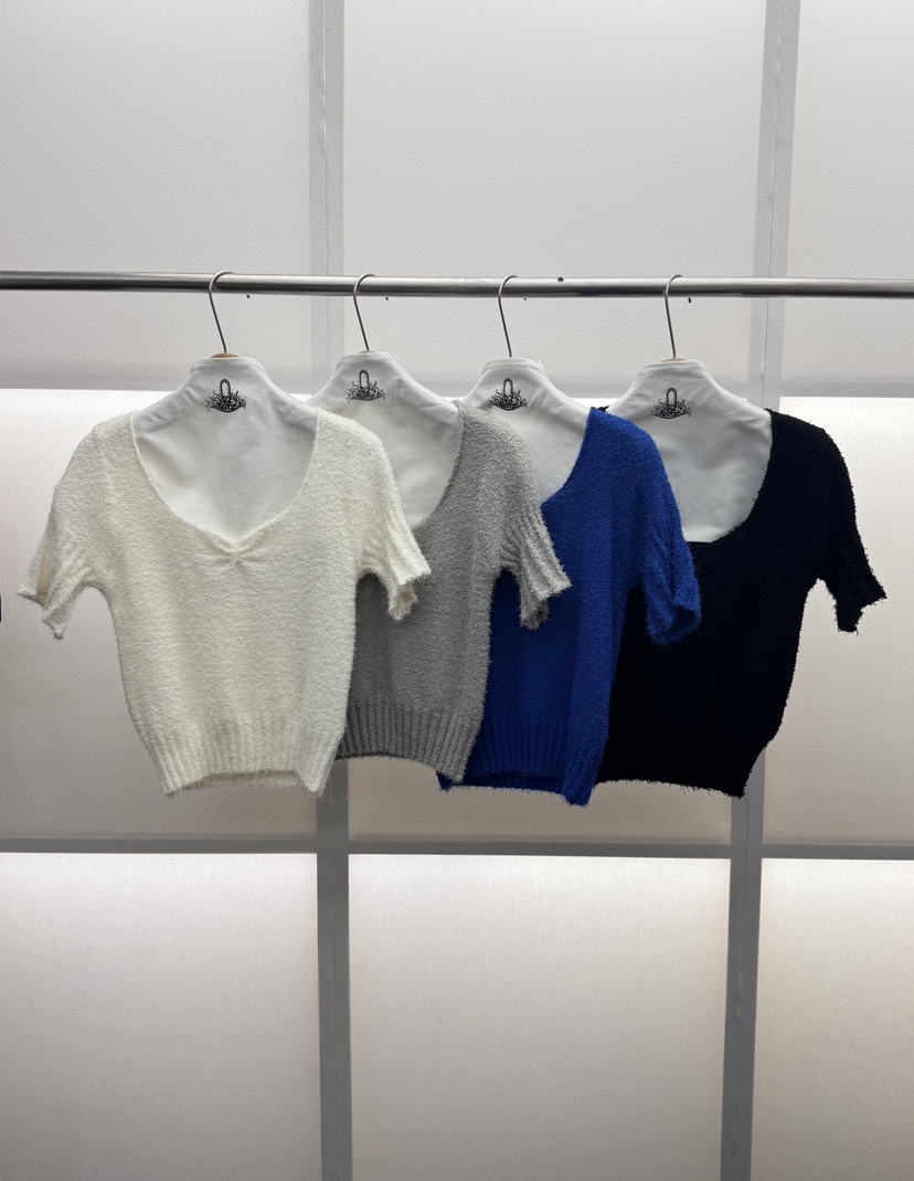 MILUI韓國直郵實拍女士新款熱賣休閑人氣職業推薦時尚針織衫MILUI針織衫