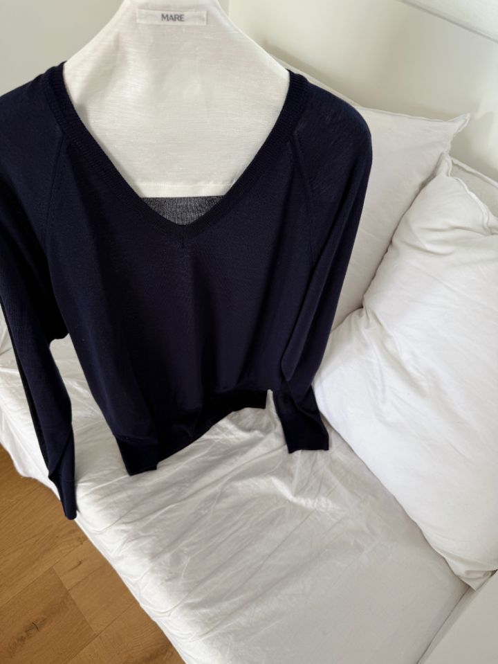 MARE韓國東大門直郵女裝新品推薦熱賣針織衫不含內搭絲綢MARE針織衫圖色4
