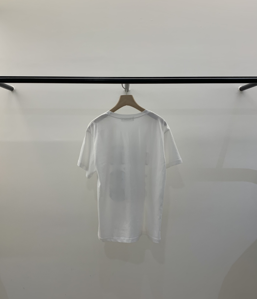 LA CREME韓國東大門直郵女裝新款熱賣時尚職業人氣T恤兔子LA CREMET恤