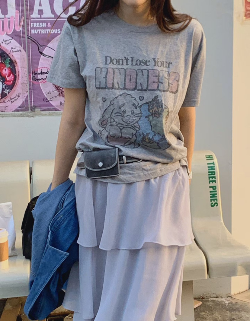 LA CREME韓國東大門直郵女裝新款熱賣時尚職業人氣T恤兔子LA CREMET恤