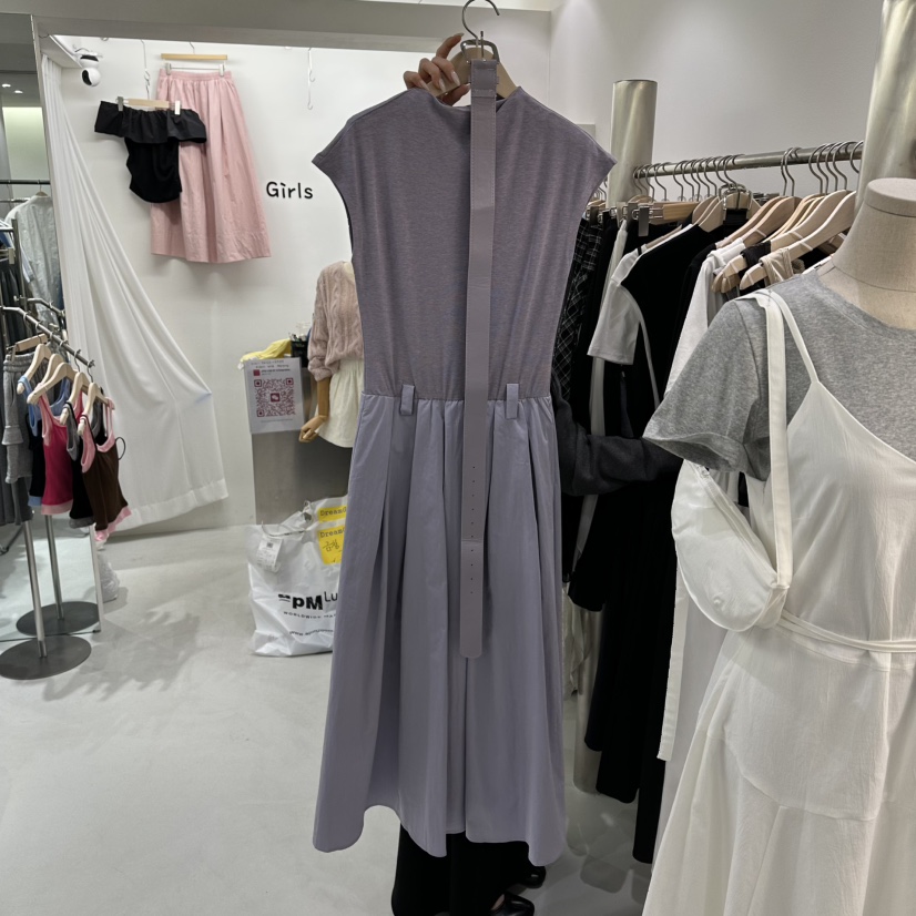 AHOY韓國直郵女裝新款推薦休閑時尚職業連衣裙含腰帶高領AHOY連衣裙圖色1