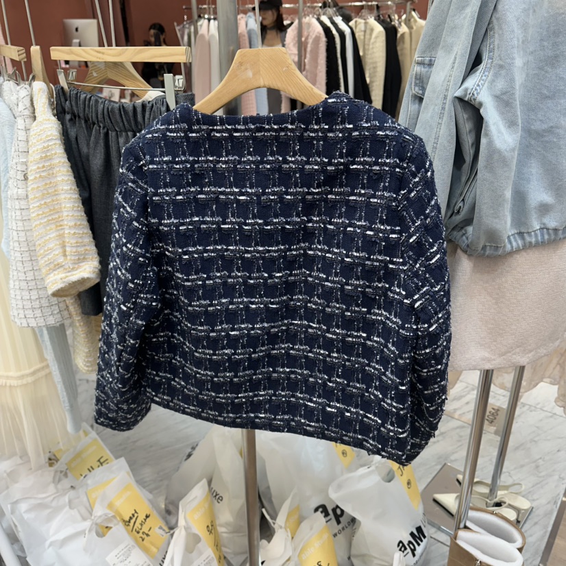 ABLESTUDIO韓國代購女士新品真品時尚推薦休閑夾克含胸花ABLESTUDIO夾克