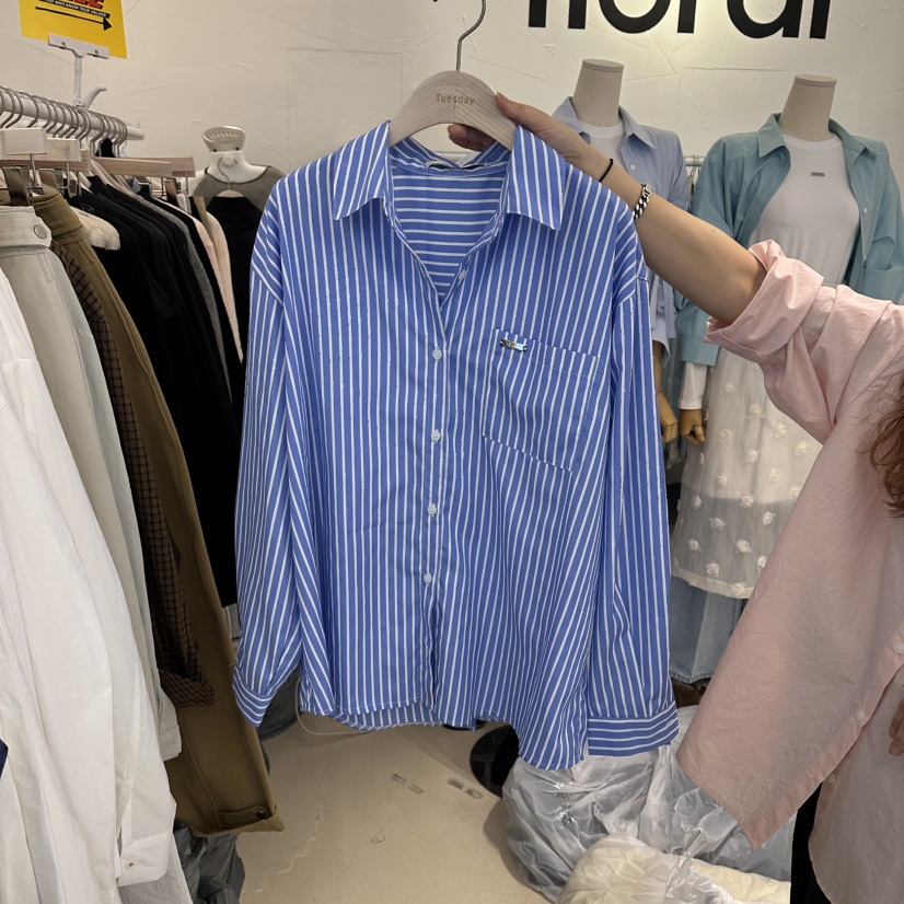 FLORAL東大門代購女裝新款時尚熱賣26春夏人氣襯衫蕾絲衫FLORAL襯衫/蕾絲衫圖色2深色