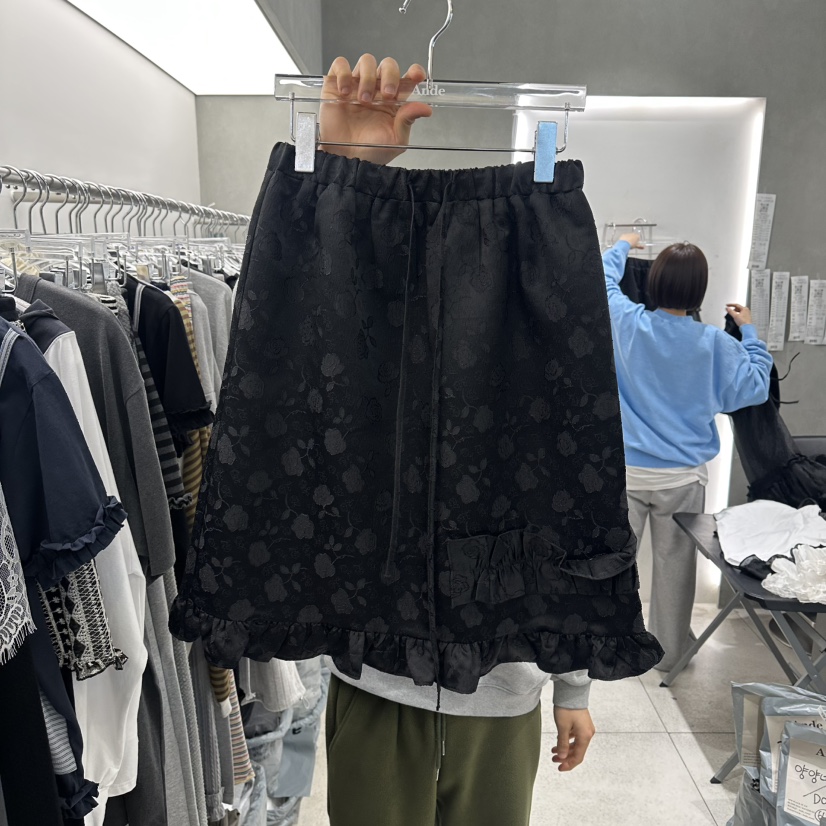 ANDE東大門直郵女裝新款休閑熱賣推薦職業半身裙中短裙毛絨Ande半身裙/中短裙圖色2