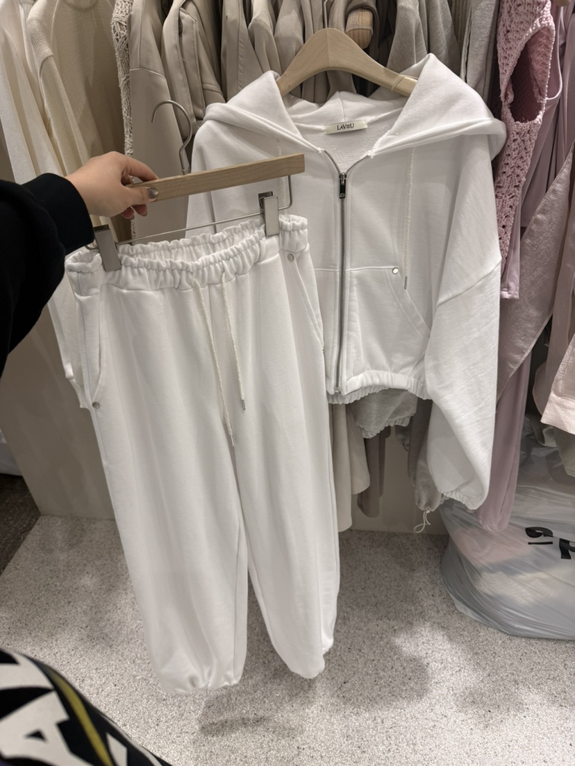 LAVIEU韓國直郵女裝新品休閑職業時尚推薦熱賣人氣26春夏套裝LAVIEU套裝圖色2