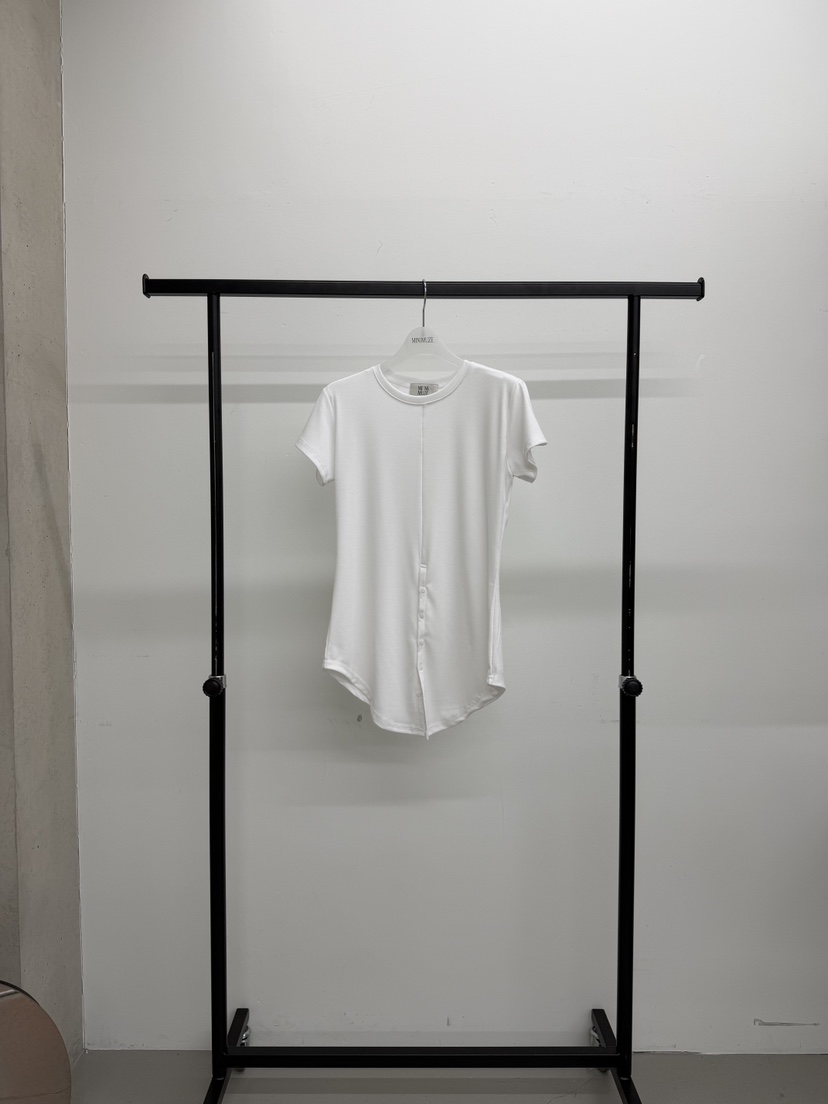 MINIMUZE韓國東大門直郵女士新款休閑人氣職業時尚推薦T恤MINIMUZET恤圖色1