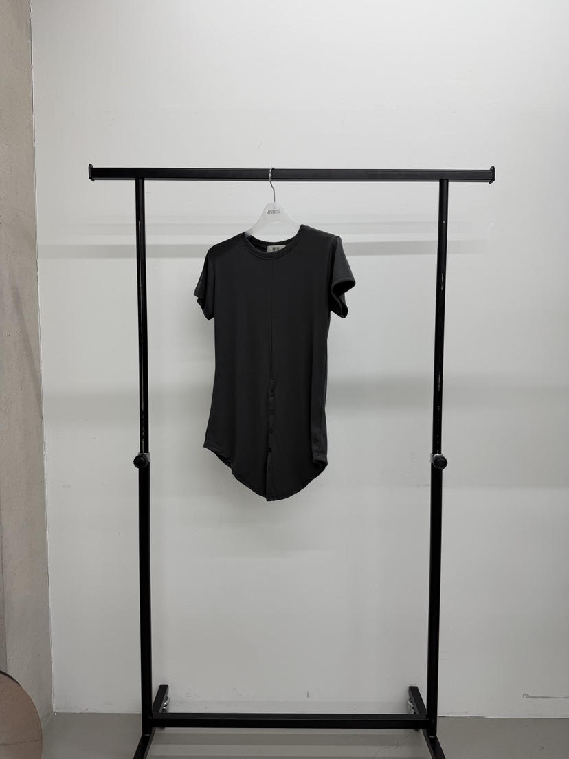 MINIMUZE韓國東大門直郵女士新款休閑人氣職業時尚推薦T恤MINIMUZET恤圖色3