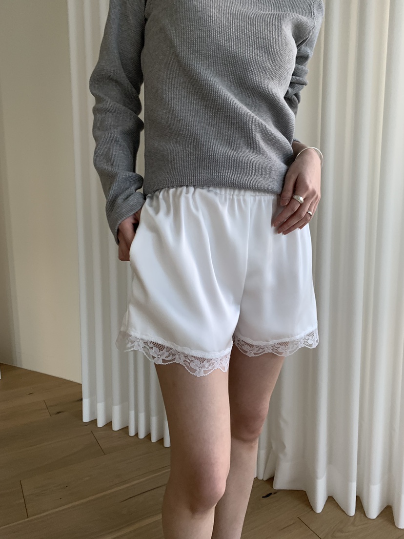 BLACK PIG韓國直郵實拍女士新款推薦休閑熱賣26春夏短褲蕾絲VIVIAN_LEE短褲