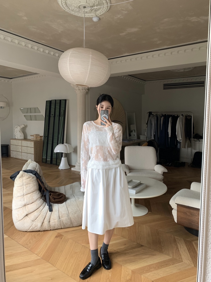 BLACK PIG韓國東大門直郵女裝新款時尚休閑人氣長袖T恤透明VIVIAN_LEE長袖T恤