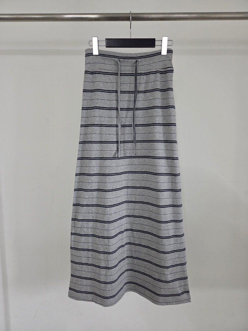 VERANDA韓國東大門代購女裝新款26春夏推薦職業人氣時尚長裙VERANDA長裙圖色2