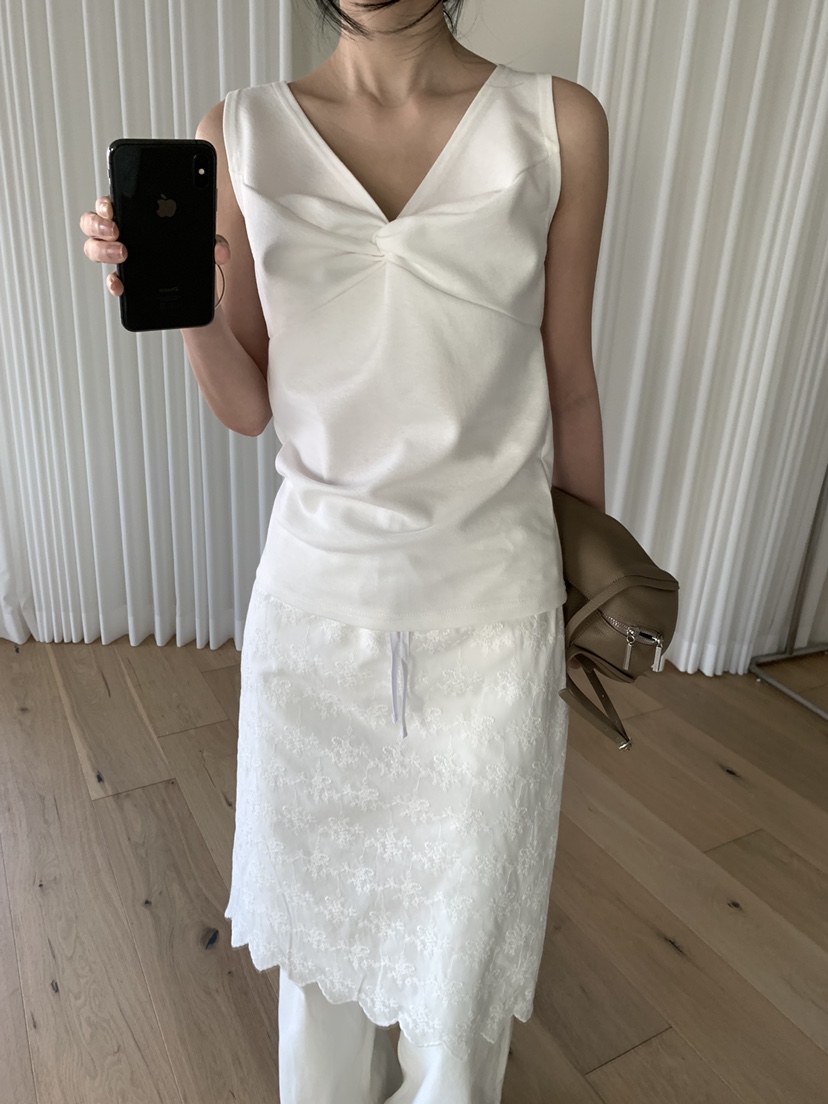 BLACK PIG韓國直郵女裝新品人氣推薦休閑26春夏吊帶背心VIVIAN_LEE吊帶/背心