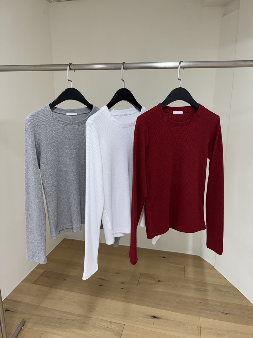 BLACK PIG韓國直郵女裝新款時尚推薦人氣休閑熱賣長袖T恤VIVIAN_LEE長袖T恤圖色2左二色