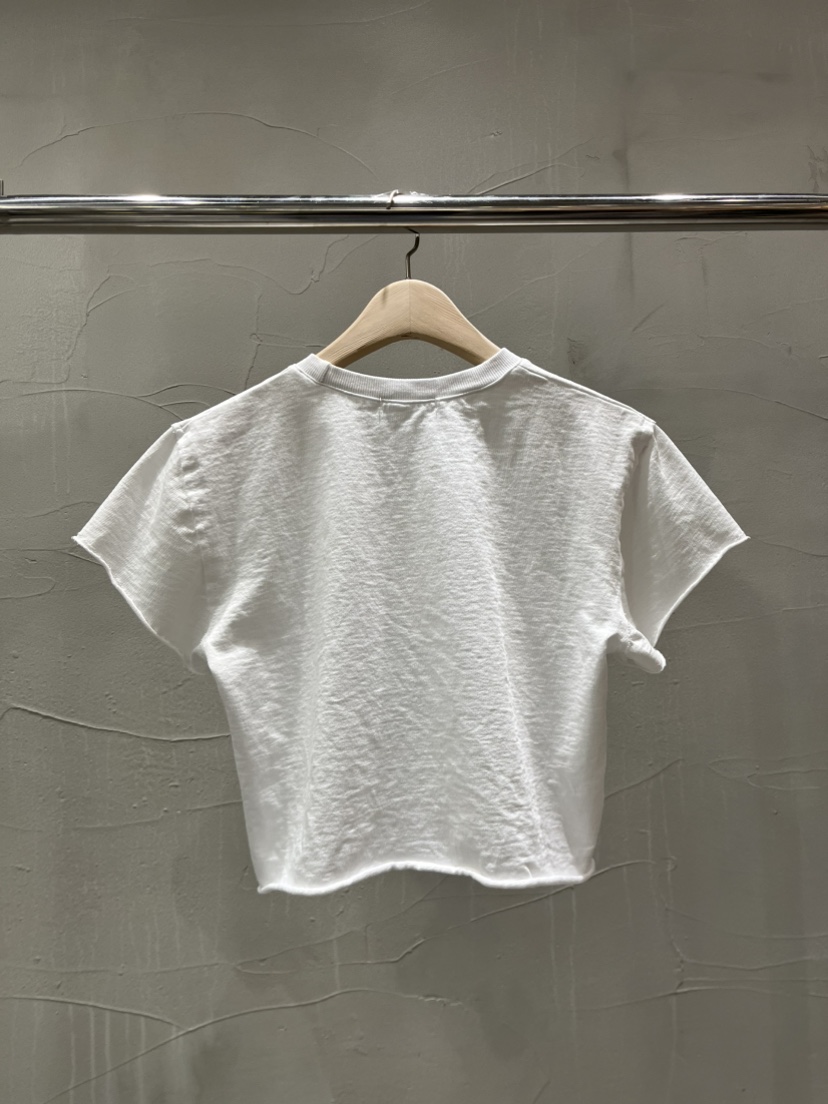 INSSENSE-A韓國東大門直郵女士新品人氣休閑推薦熱賣T恤INSSENSE-AT恤