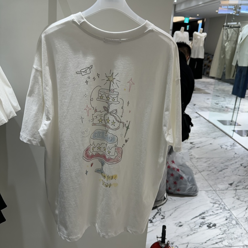 LOW MOMENT韓國代購女裝新品職業休閑26春夏時尚熱賣T恤LOW MOMENTT恤