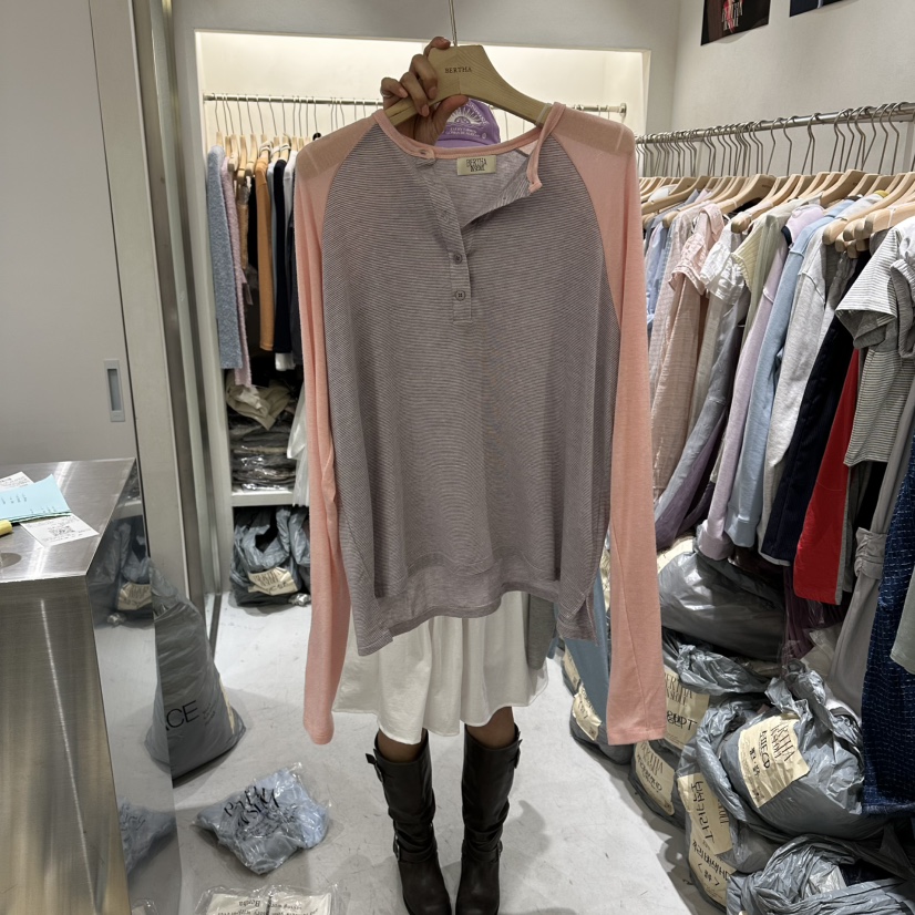 BERTHA韓國代購女裝新品時尚推薦26春夏職業人氣休閑長袖T恤BERTHA長袖T恤圖色1